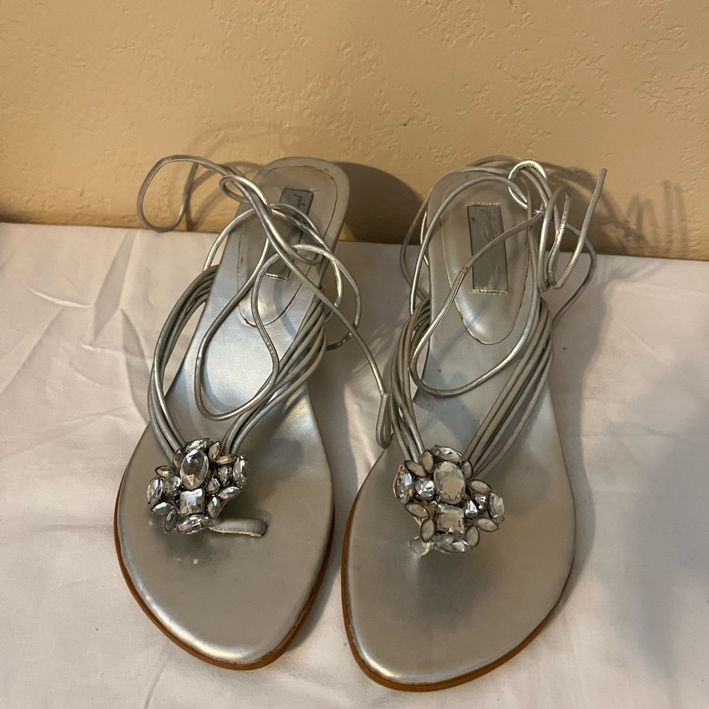 Ladies sandals